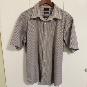 Dockers Mens XL Stain Defender Plaid Short Sleeve Button Down Shirt Tan